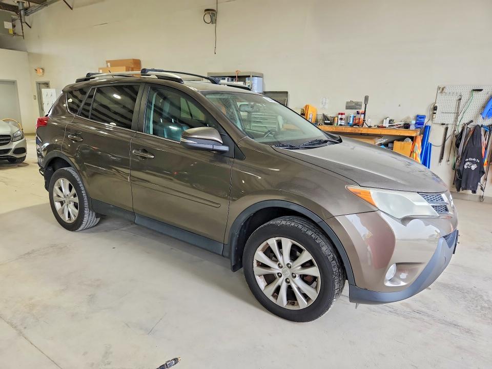 Photo 4 from auction – 2014 TOYOTA RAV4 with VIN 2T3DFREV1EW218105