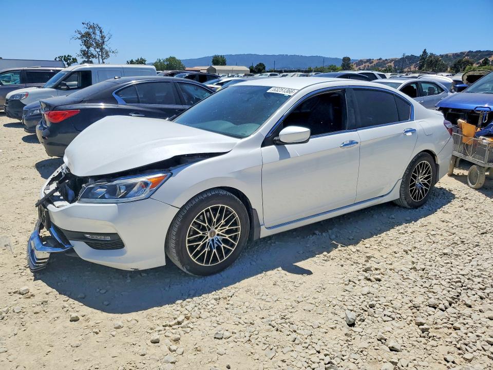 HONDA ACCORD 2016 with VIN 1HGCR2F58GA193540 - Photo from auction