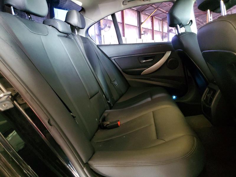 Photo 10 from auction – 2014 BMW 320 with VIN WBA3B1G51ENS77634