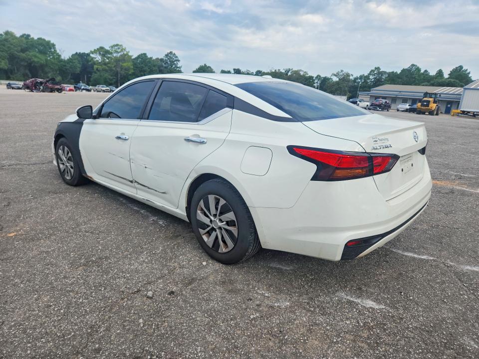 Photo 2 from auction – 2019 NISSAN ALTIMA with VIN 1N4BL4BV2KC219713