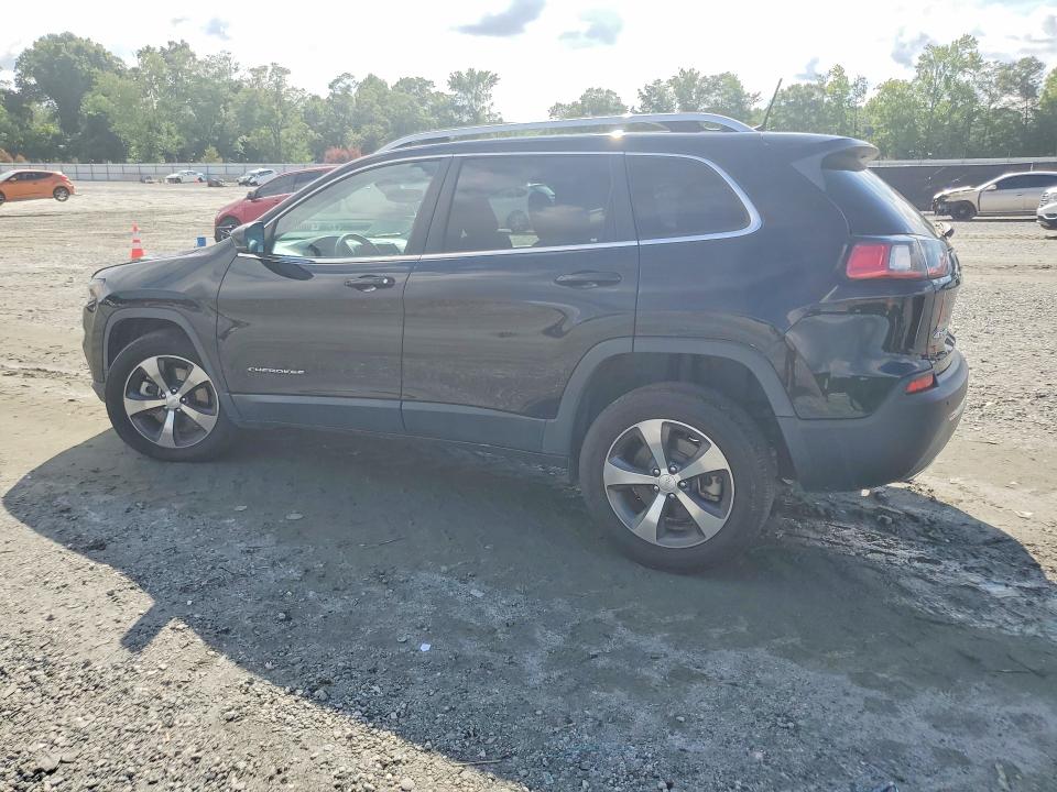 Photo 2 from auction – 2020 JEEP CHEROKEE with VIN 1C4PJMDN0LD537439