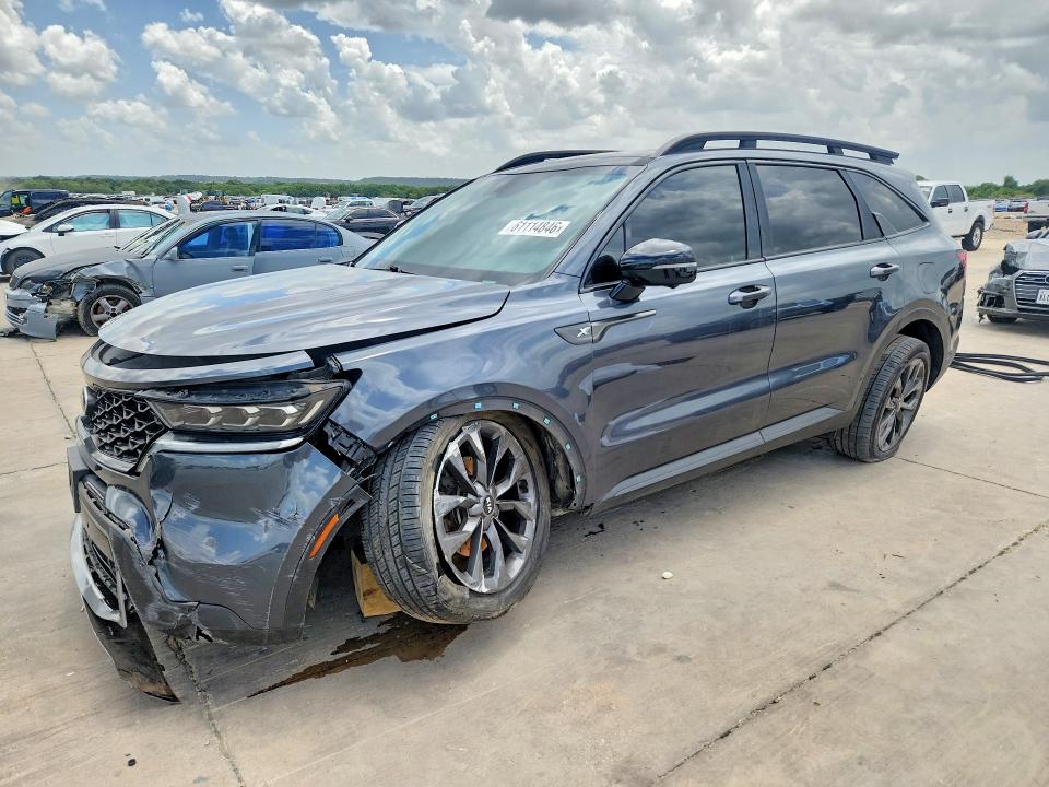 2021 KIA SORENTO