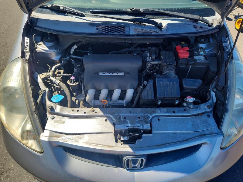 Photo 11 from auction – 2007 HONDA FIT with VIN JHMGD38497S058018