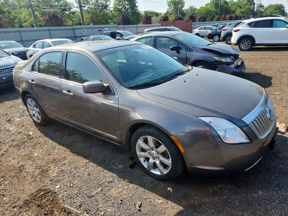 Photo 4 from auction – 2011 MERCURY MILAN with VIN 3MEHM0CGXBR600882