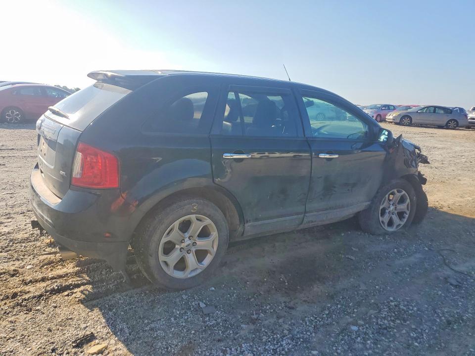 Photo 3 from auction – 2011 FORD EDGE with VIN 2FMDK3JC7BBB20381