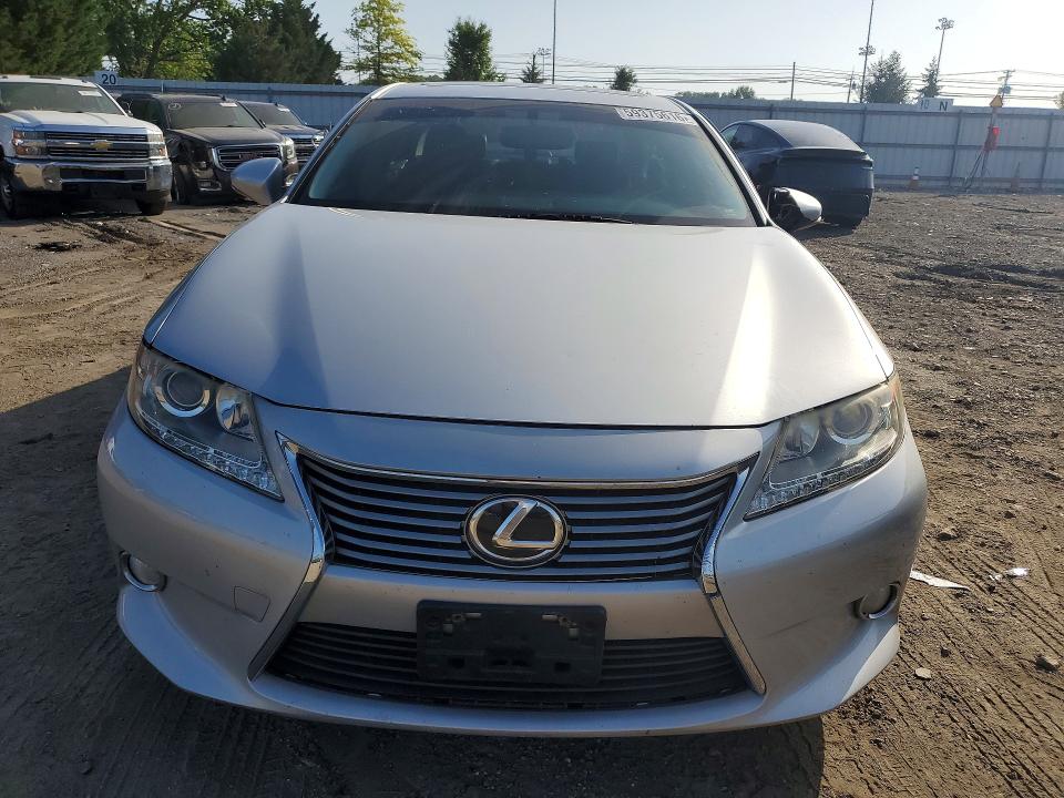 Photo 5 from auction – 2015 LEXUS ES with VIN JTHBK1GG5F2168451
