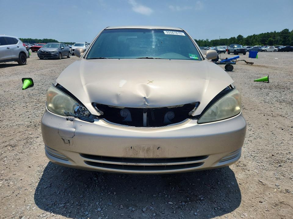 Photo 5 from auction – 2004 TOYOTA CAMRY with VIN 4T1BE32KX4U292891