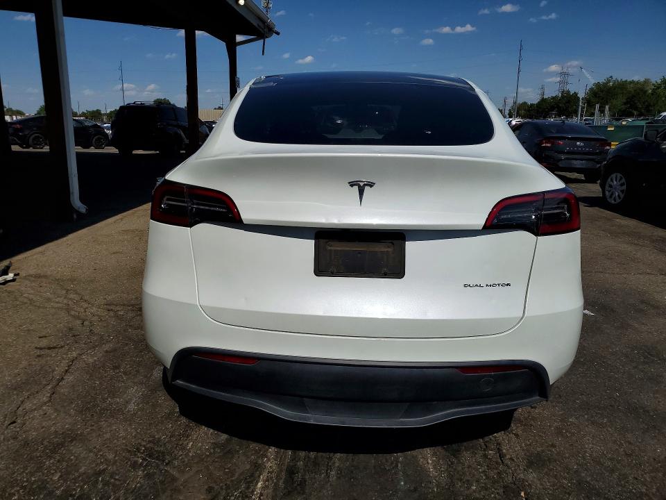 Photo 6 from auction – 2023 TESLA MODEL Y with VIN 7SAYGAEE8PF714224