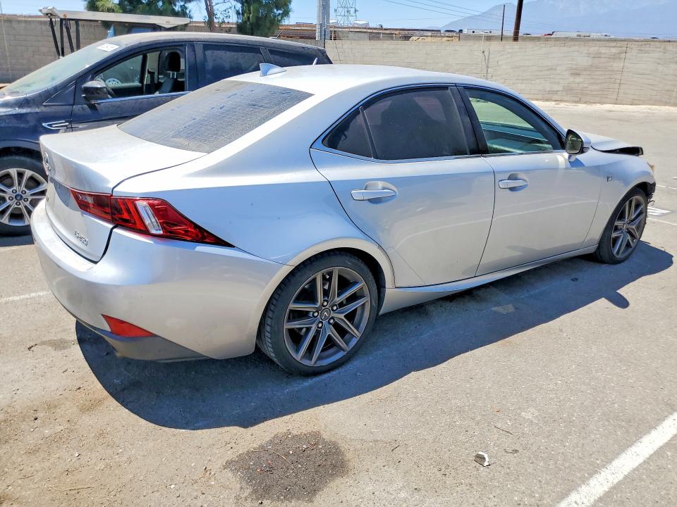 Photo 3 from auction – 2015 LEXUS IS with VIN JTHBF1D2XF5063528