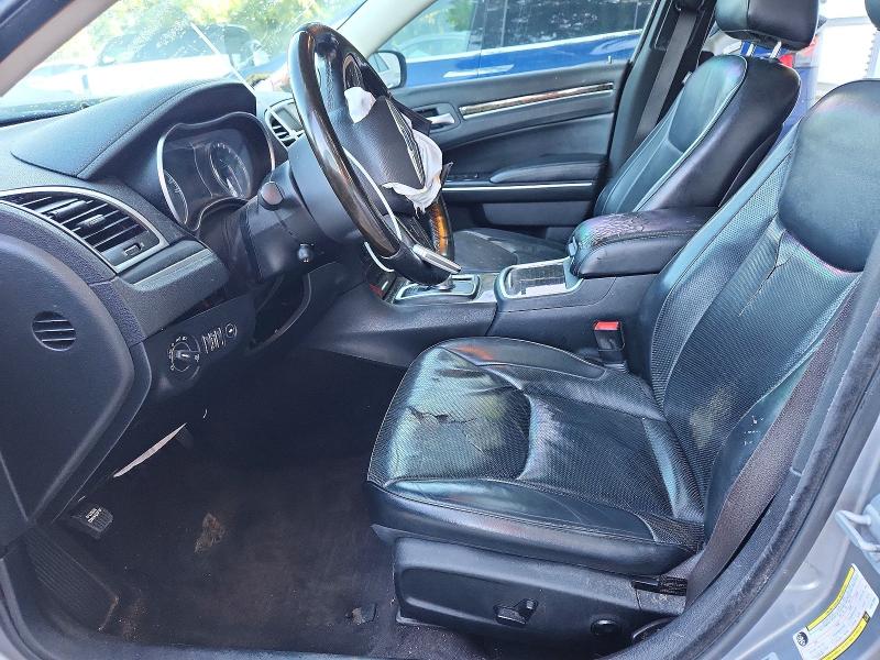 Photo 7 from auction – 2017 CHRYSLER 300C with VIN 2C3CCAEG9HH610085