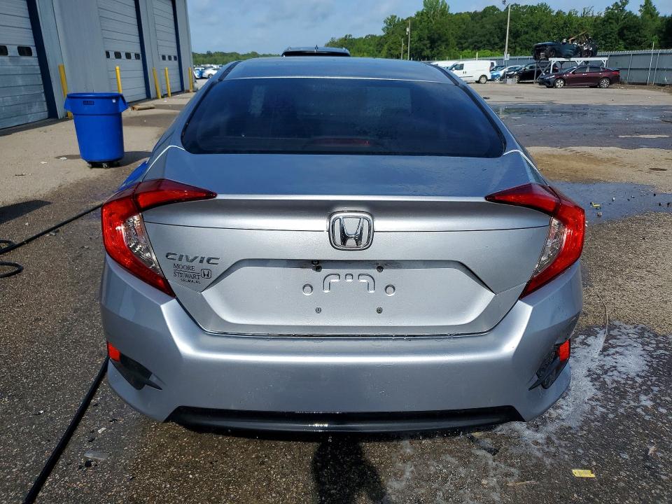 Photo 6 from auction – 2016 HONDA CIVIC with VIN 19XFC2F59GE028168