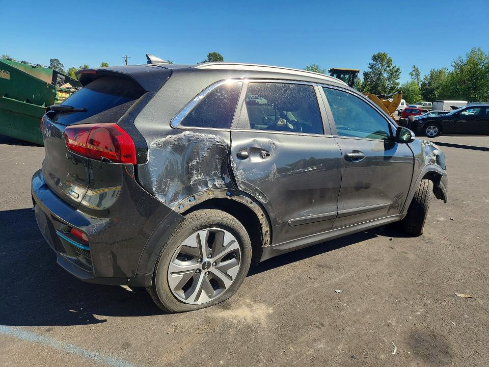 Photo 3 from auction – 2022 KIA NIRO EV with VIN KNDCC3LG9N5158894