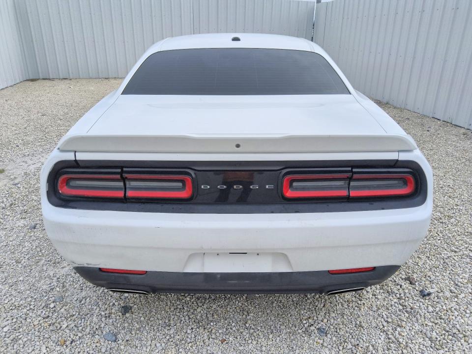 Photo 6 from auction – 2020 DODGE CHALLENGER with VIN 2C3CDZAG3LH105265