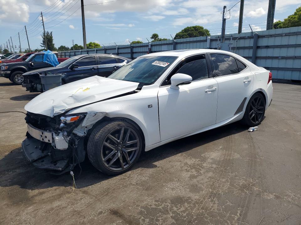 LEXUS IS 2015 with VIN JTHBF1D2XF5059818 - Photo from auction