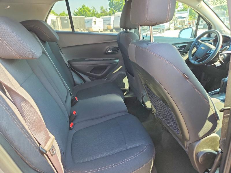 Photo 11 from auction – 2020 CHEVROLET TRAX with VIN 3GNCJKSB9LL339892