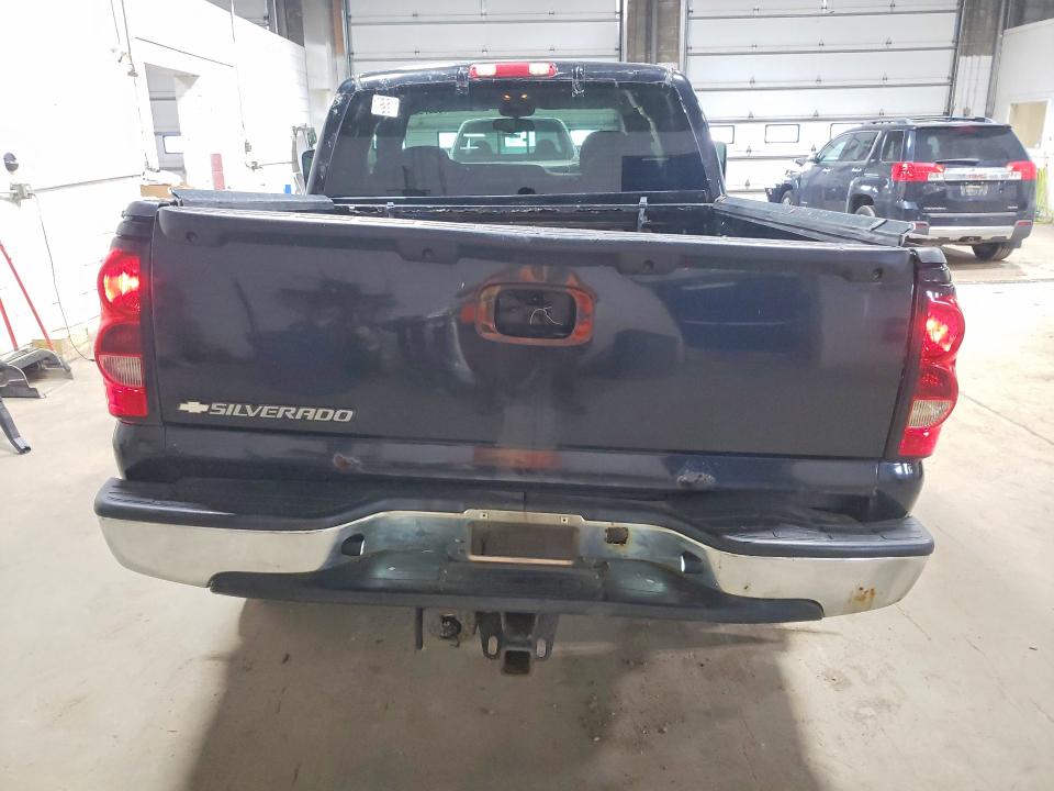 Photo 6 from auction – 2006 CHEVROLET SILVERADO with VIN 1GCEK19TX6Z173984