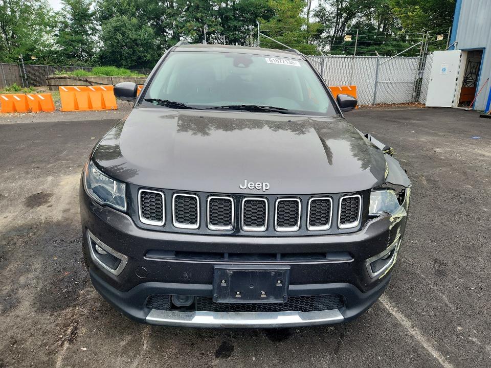 Photo 5 from auction – 2021 JEEP COMPASS with VIN 3C4NJDCB2MT572672