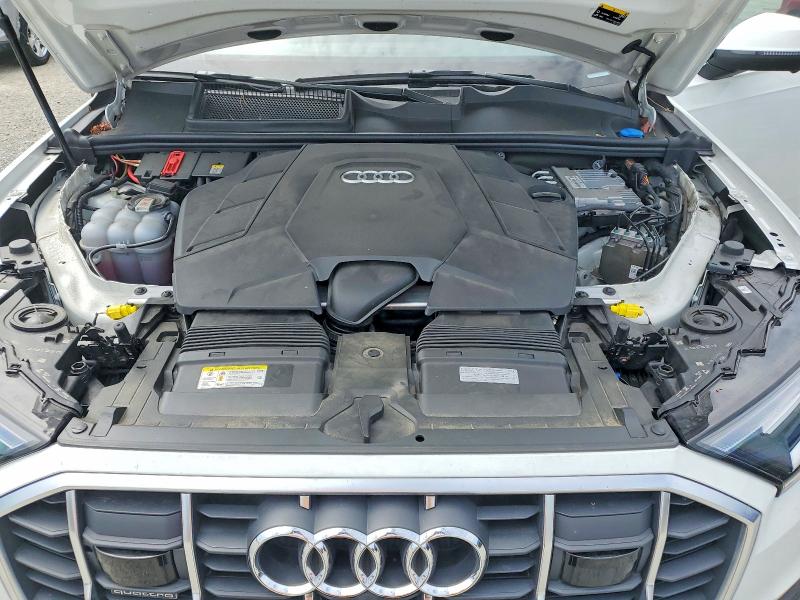 Photo 12 from auction – 2021 AUDI Q7 with VIN WA1LXAF77MD020693
