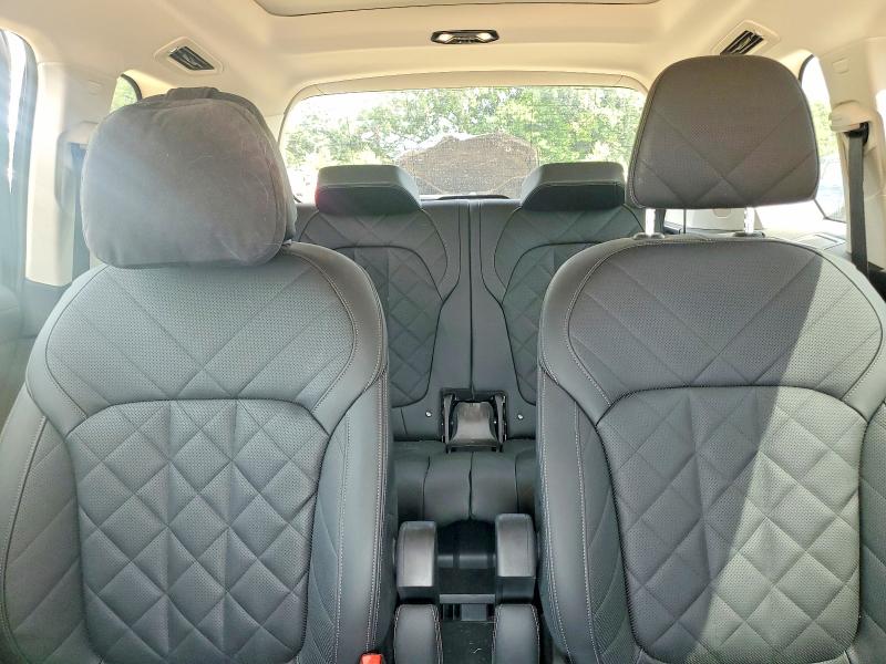 Photo 10 from auction – 2023 BMW X7 with VIN 5UX23EM02P9N95347