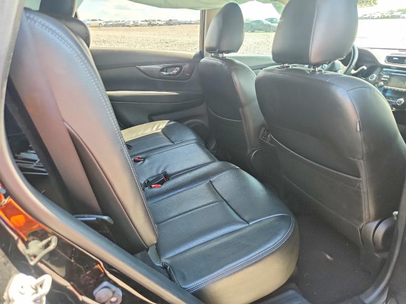 Photo 11 from auction – 2017 NISSAN ROGUE with VIN JN8AT2MV3HW006367