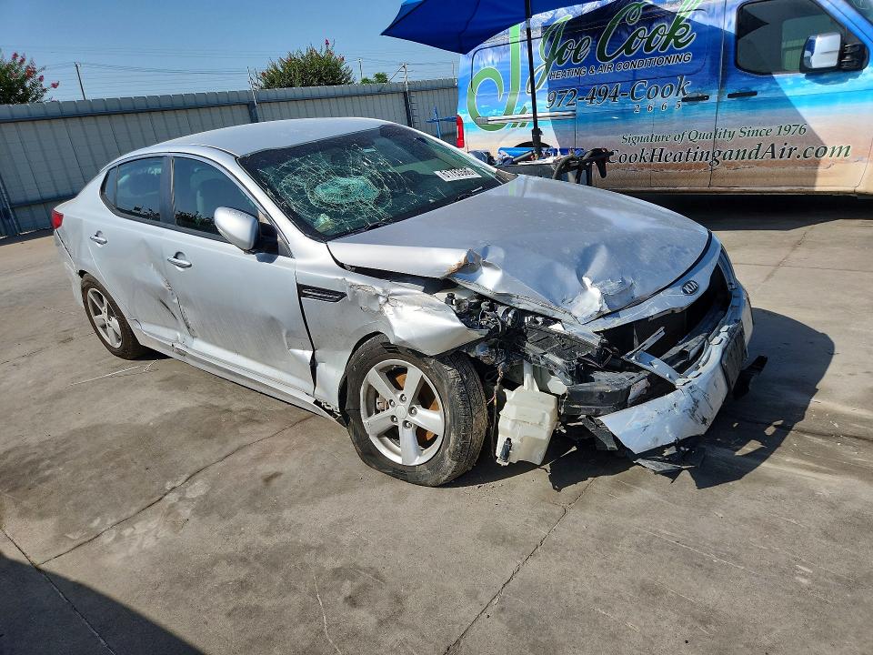 Photo 4 from auction – 2015 KIA OPTIMA with VIN 5XXGM4A71FG433761