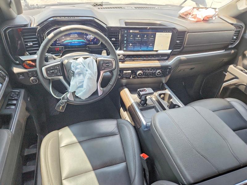 Photo 8 from auction – 2026 CHEVROLET SILVERADO with VIN 1GCUKEE82TZ105095