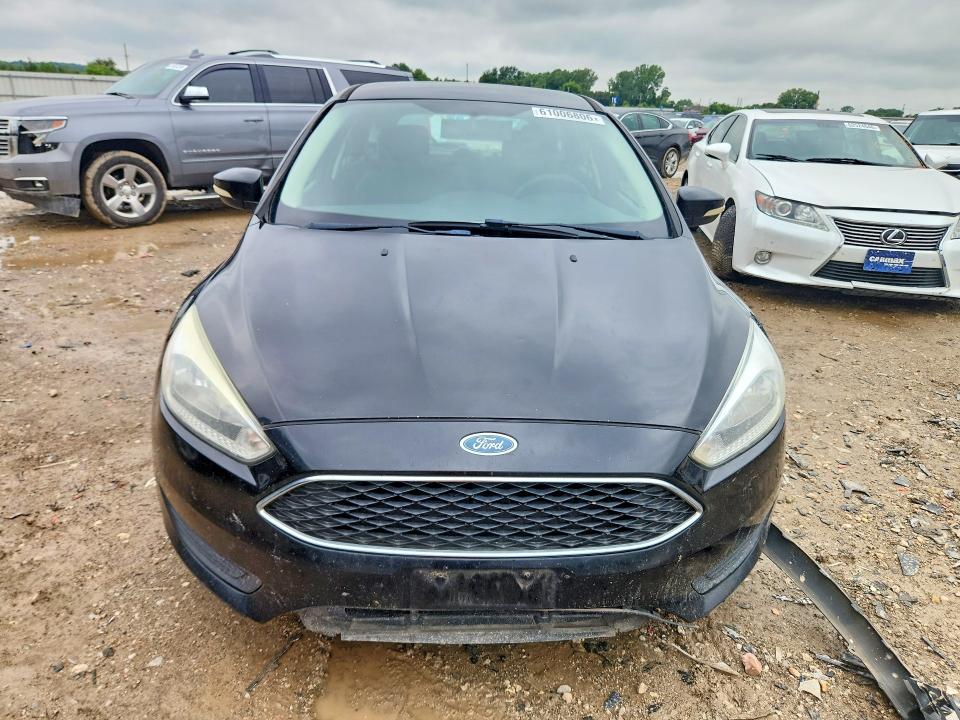 Photo 5 from auction – 2016 FORD FOCUS with VIN 1FADP3K28GL391278
