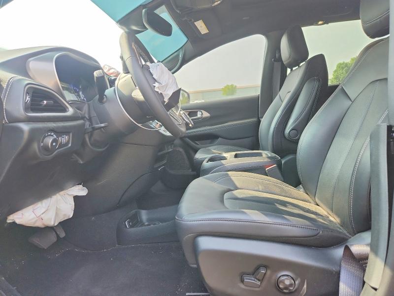 Photo 7 from auction – 2026 CHRYSLER PACIFICA with VIN 2C4RC1BG6TR155757