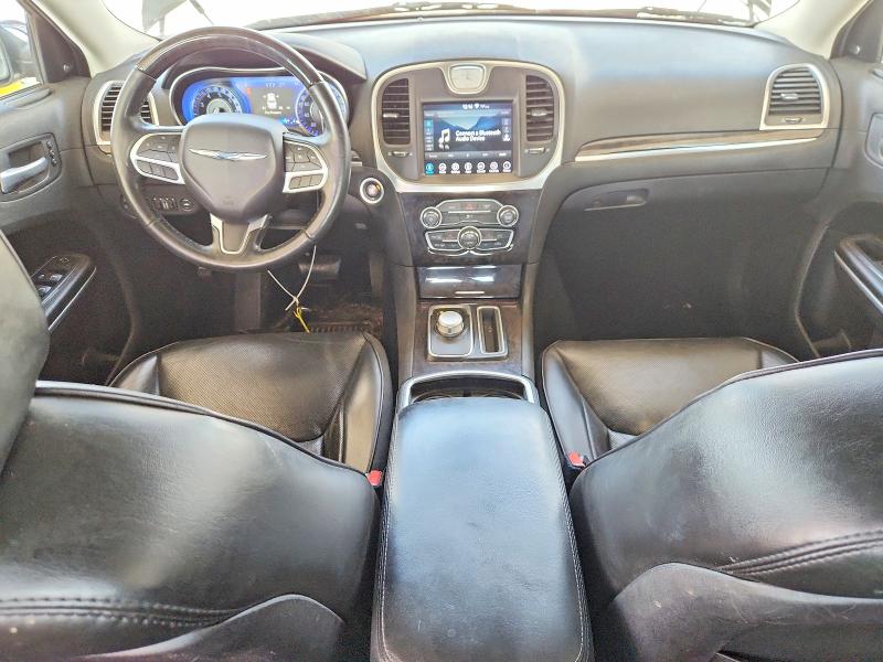 Photo 8 from auction – 2019 CHRYSLER 300 with VIN 2C3CCAKG8KH689941