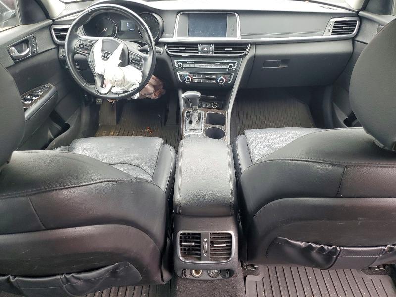 Photo 8 from auction – 2016 KIA OPTIMA with VIN 5XXGU4L30GG011850