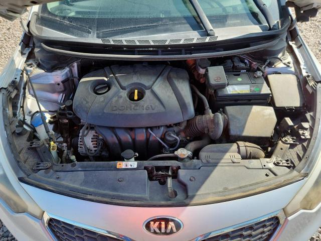 Photo 11 from auction – 2015 KIA FORTE with VIN KNAFK4A6XF5432702