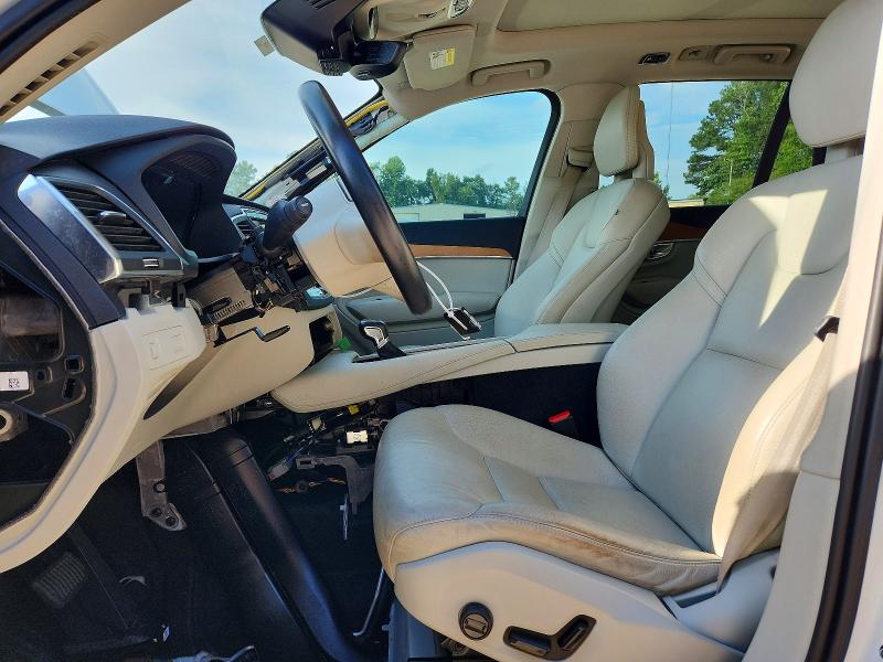 Photo 7 from auction – 2021 VOLVO XC90 with VIN YV4102CK4M1736708