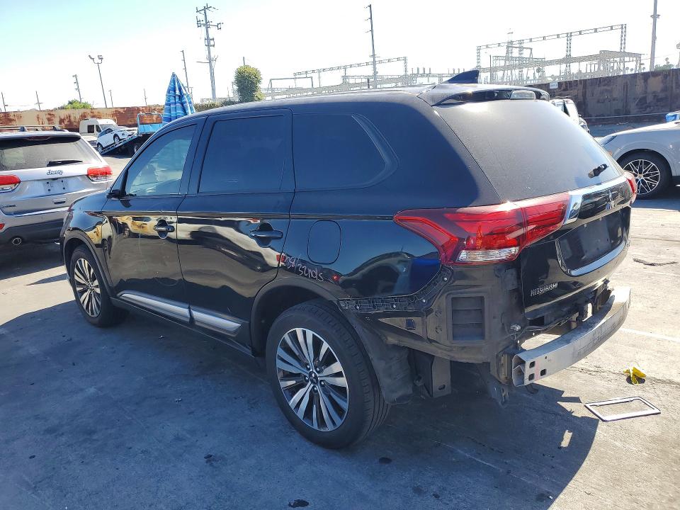 Photo 2 from auction – 2019 MITSUBISHI OUTLANDER with VIN JA4AD3A34KZ049990