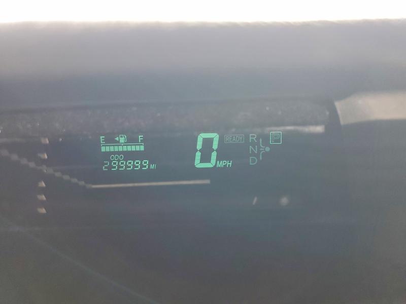 Photo 9 from auction – 2005 TOYOTA PRIUS with VIN JTDKB22U257019565