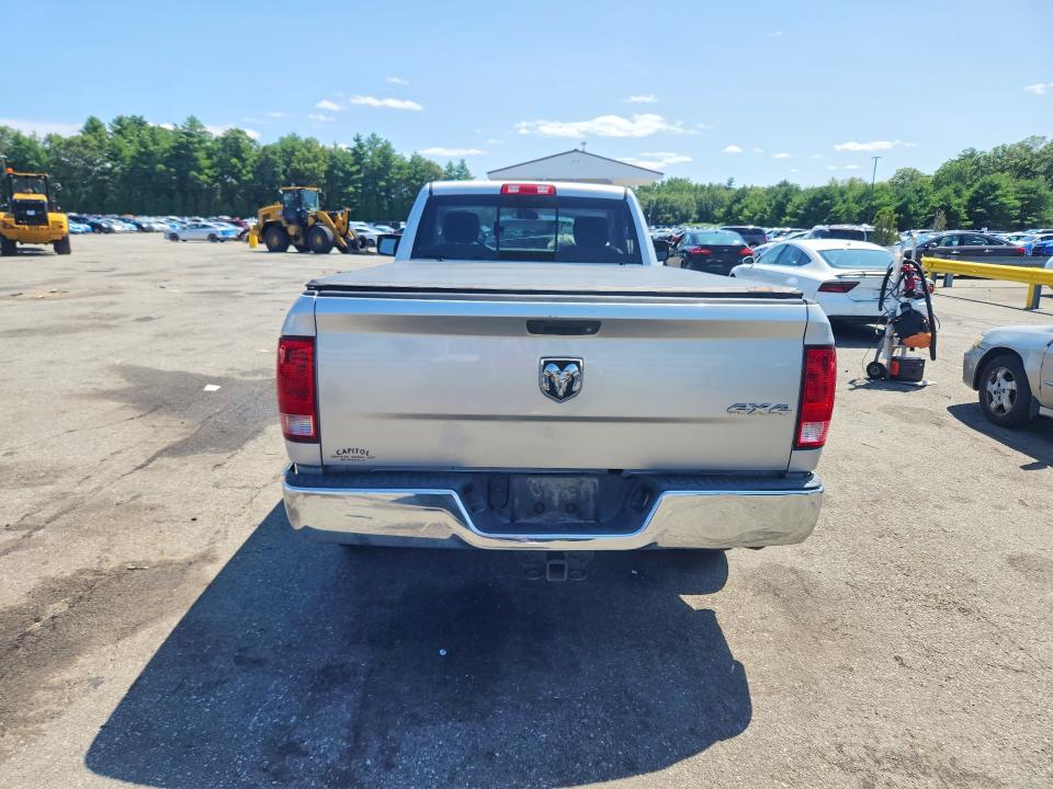 Photo 6 from auction – 2015 RAM 1500 with VIN 3C6JR7DT9FG560425
