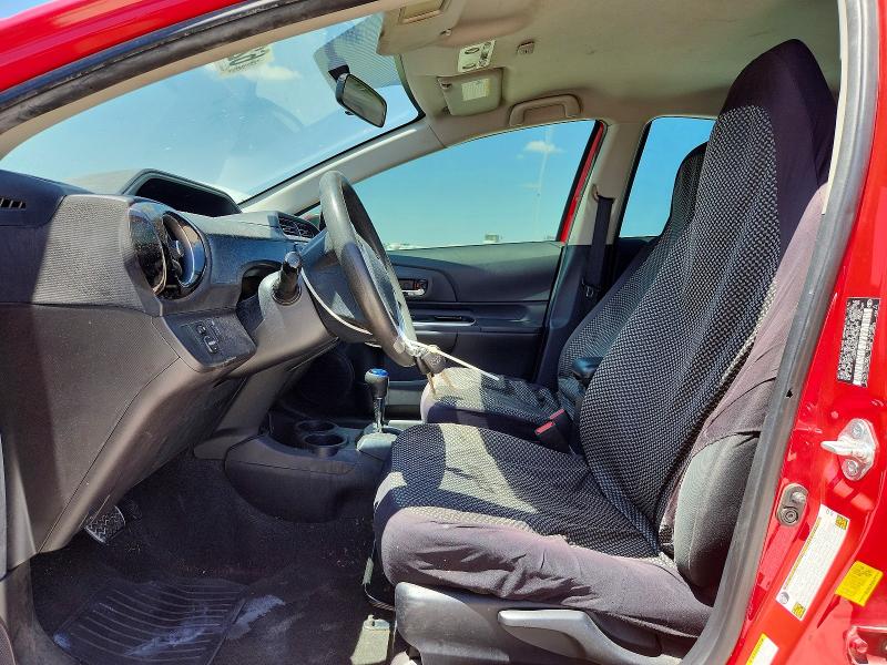 Photo 7 from auction – 2016 TOYOTA PRIUS C with VIN JTDKDTB34G1139722
