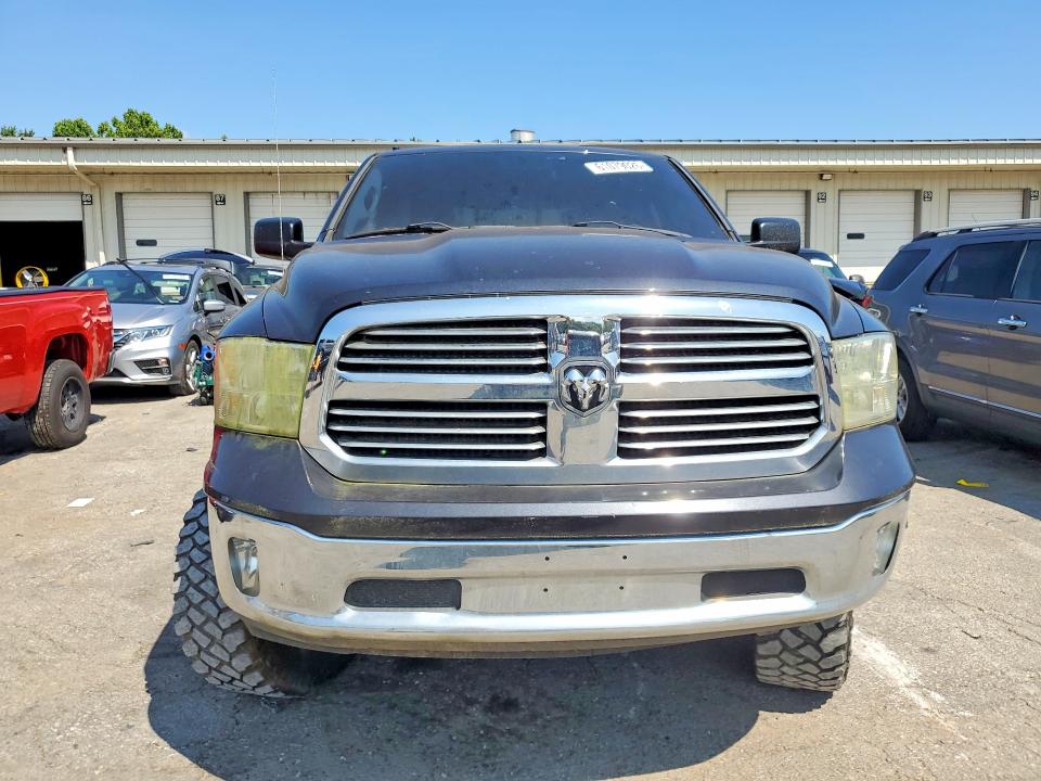 Photo 5 from auction – 2014 RAM 1500 with VIN 1C6RR7LG4ES347820