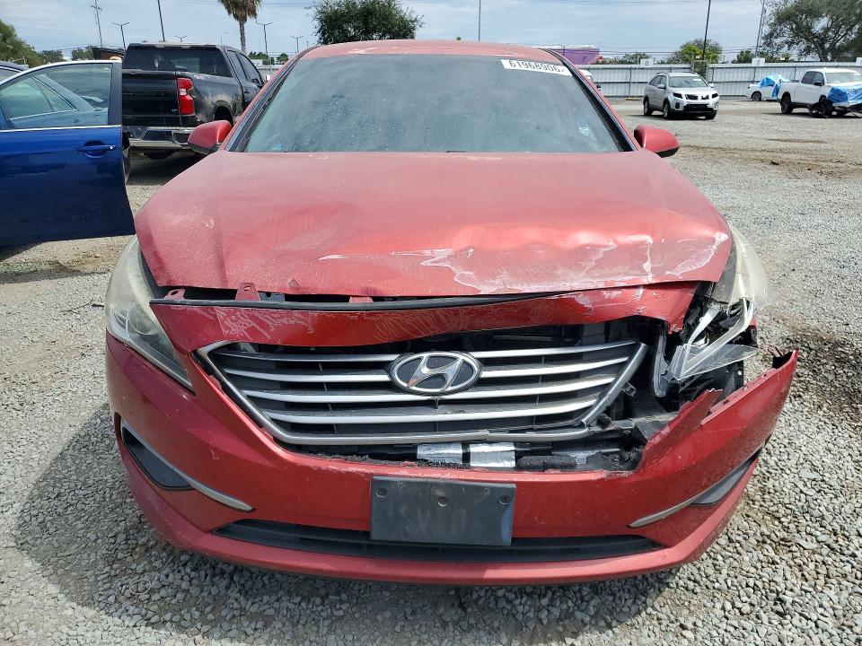 Photo 5 from auction – 2017 HYUNDAI SONATA with VIN 5NPE24AF5HH469044
