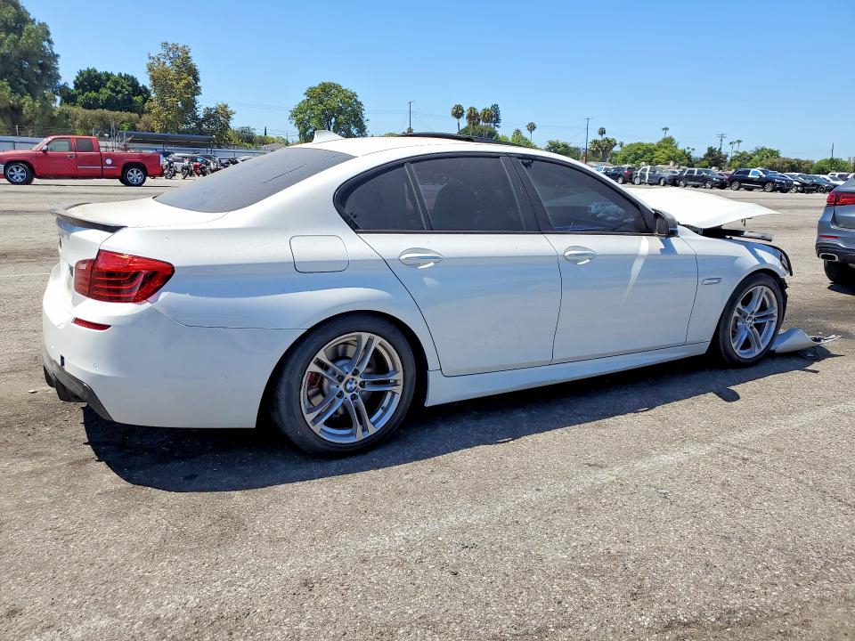 Photo 3 from auction – 2015 BMW 528 with VIN WBA5A5C57FD515941