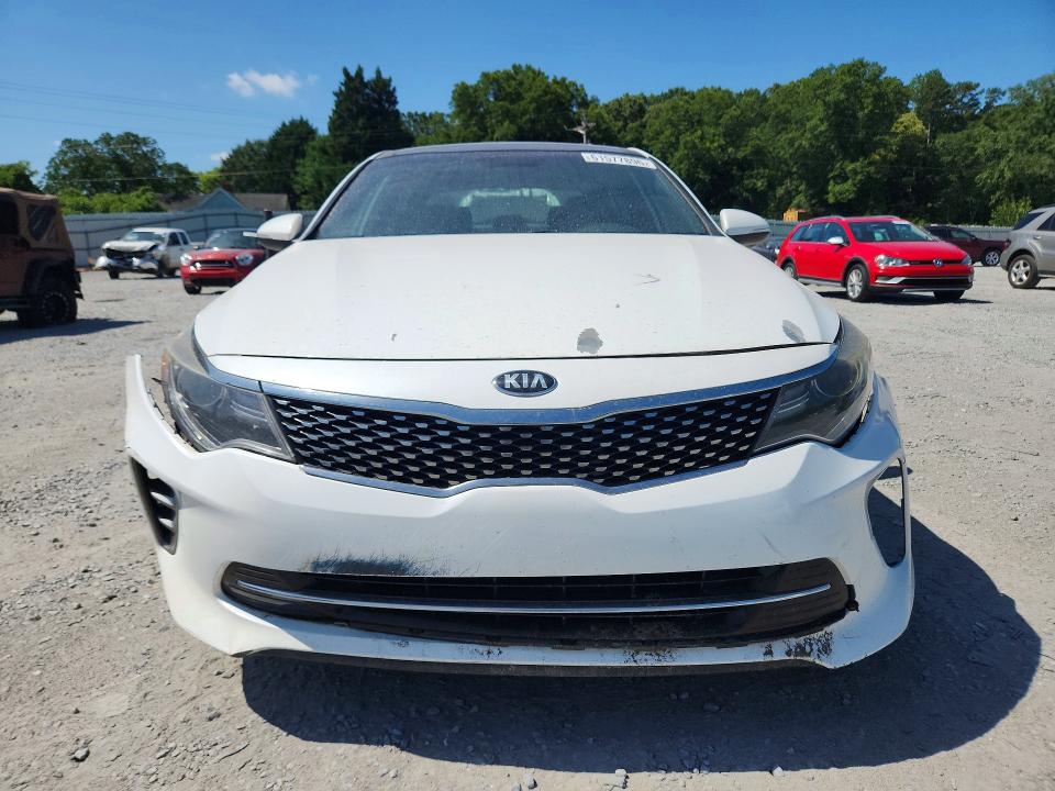 Photo 5 from auction – 2016 KIA OPTIMA with VIN 5XXGW4L23GG001170