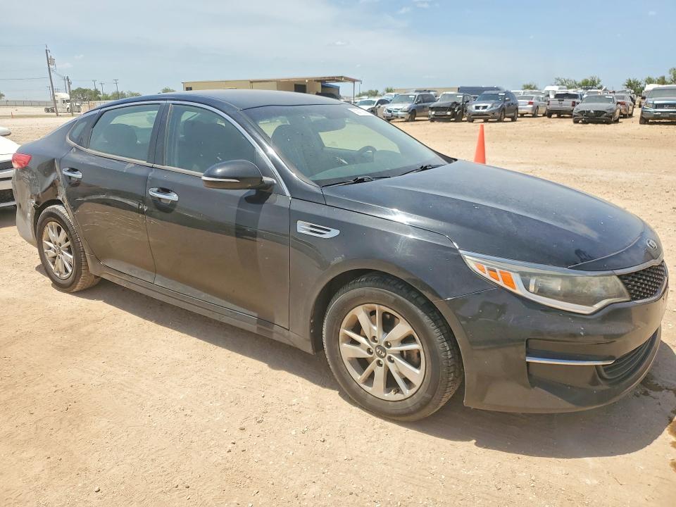 Photo 4 from auction – 2018 KIA OPTIMA with VIN 5XXGT4L3XJG196595