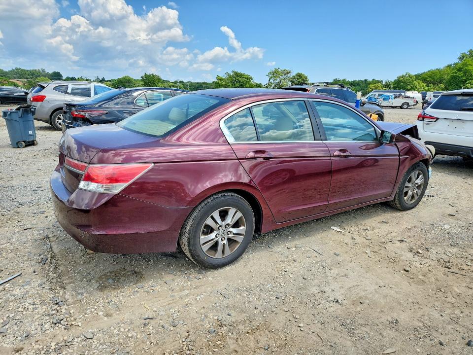 Photo 3 from auction – 2012 HONDA ACCORD with VIN 1HGCP2F46CA070584