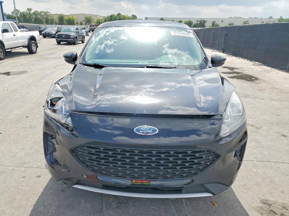 Photo 5 from auction – 2020 FORD ESCAPE SE FWD with VIN 1FMCU0G68LUA23935