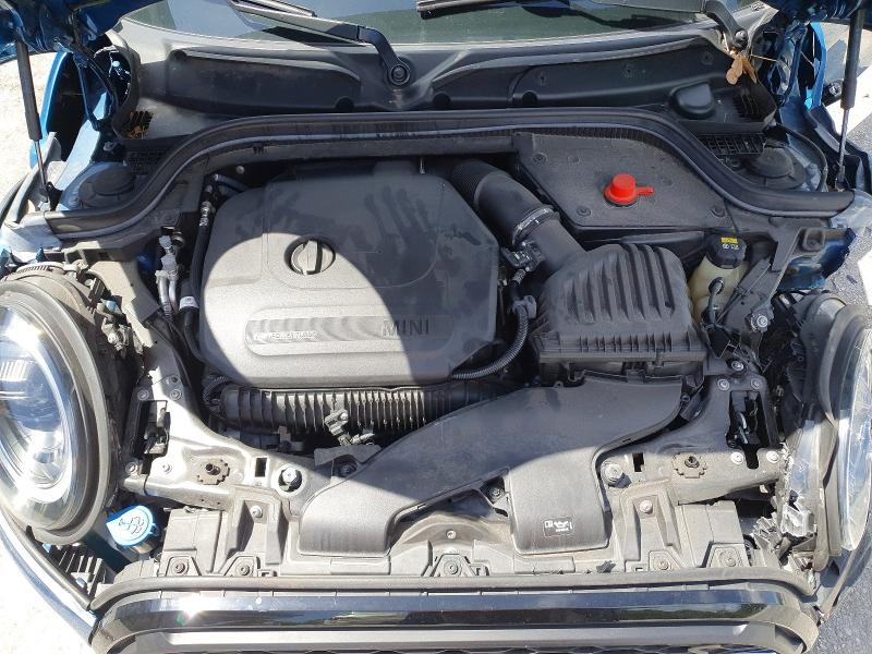 Photo 11 from auction – 2022 MINI COOPER with VIN WMW43DL01N3N81362