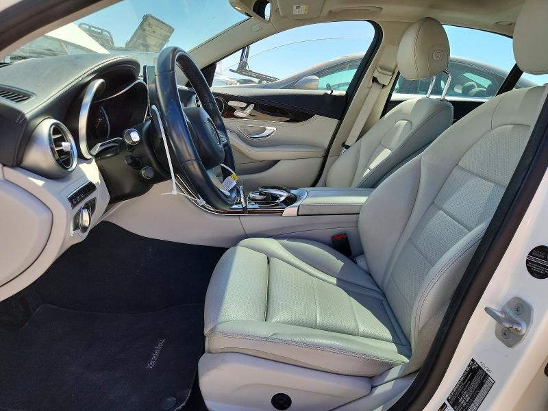 Photo 7 from auction – 2016 MERCEDES-BENZ C with VIN 55SWF4KB2GU140902