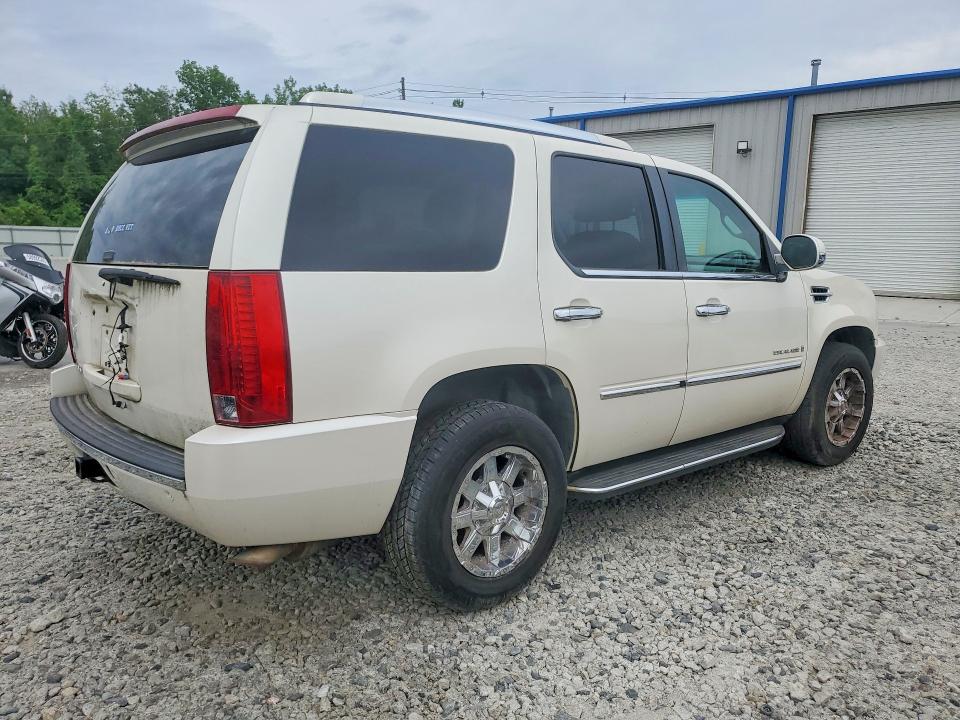 Photo 3 from auction – 2007 CADILLAC ESCALADE with VIN 1GYFK63827R183796
