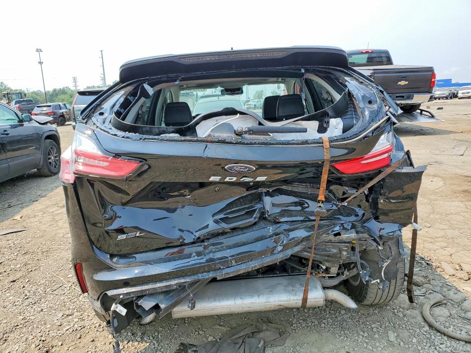 Photo 6 from auction – 2024 FORD EDGE with VIN 2FMPK4J92RBA61435