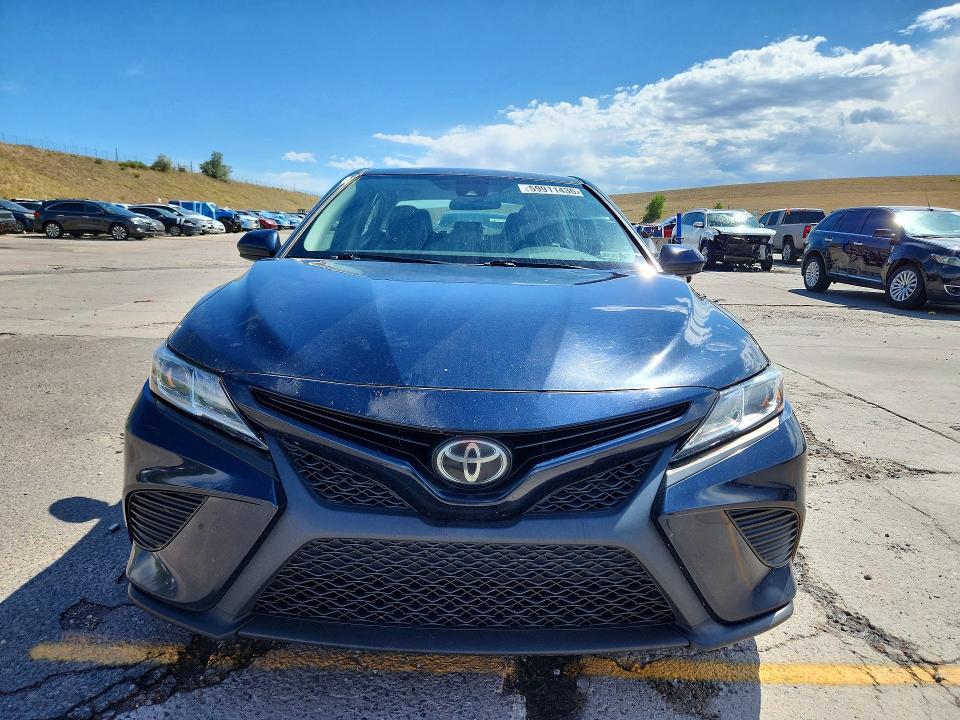 Photo 5 from auction – 2020 TOYOTA CAMRY with VIN 4T1G11AK2LU352801