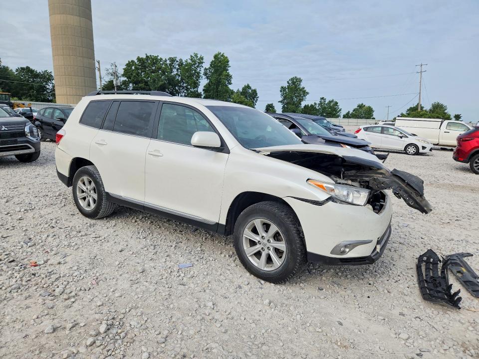 Снимка 4 от търг – 2013 TOYOTA HIGHLANDER с VIN 5TDBK3EH4DS179892