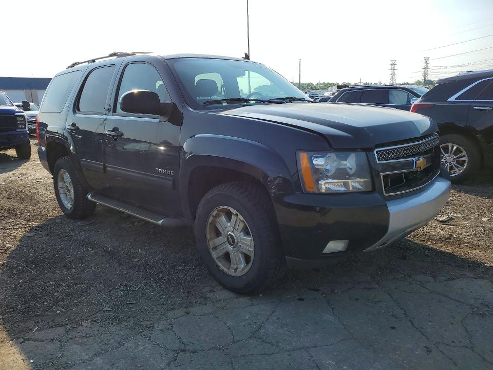 Photo 4 from auction – 2014 CHEVROLET TAHOE with VIN 1GNSKBE09ER141473